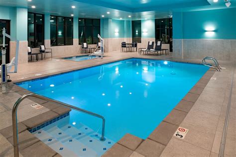 Find Hotels with an Indoor Pool in Seattle, WA .